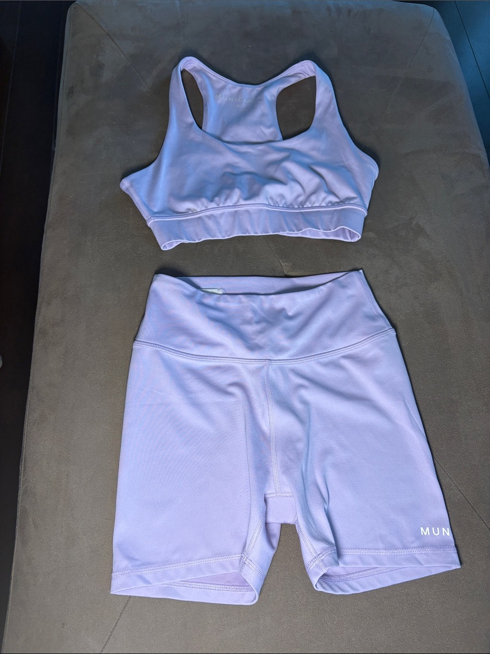 Municipal Lightweight Lilac Athletic Set - Sports Bra s + Bike Shorts xs